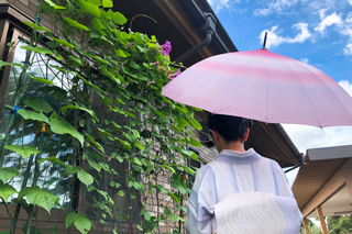 絹製品に汗ジミ